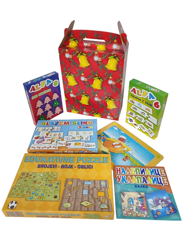 NOVOGODIŠNJI PAKETIĆ U KUTIJI 2-4 god. za 2687,30 din