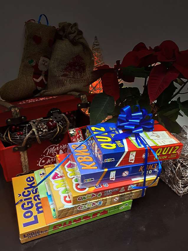 _NOVOGODIŠNJI PAKETIĆ za 6+ g. ZA 2363,90 DIN