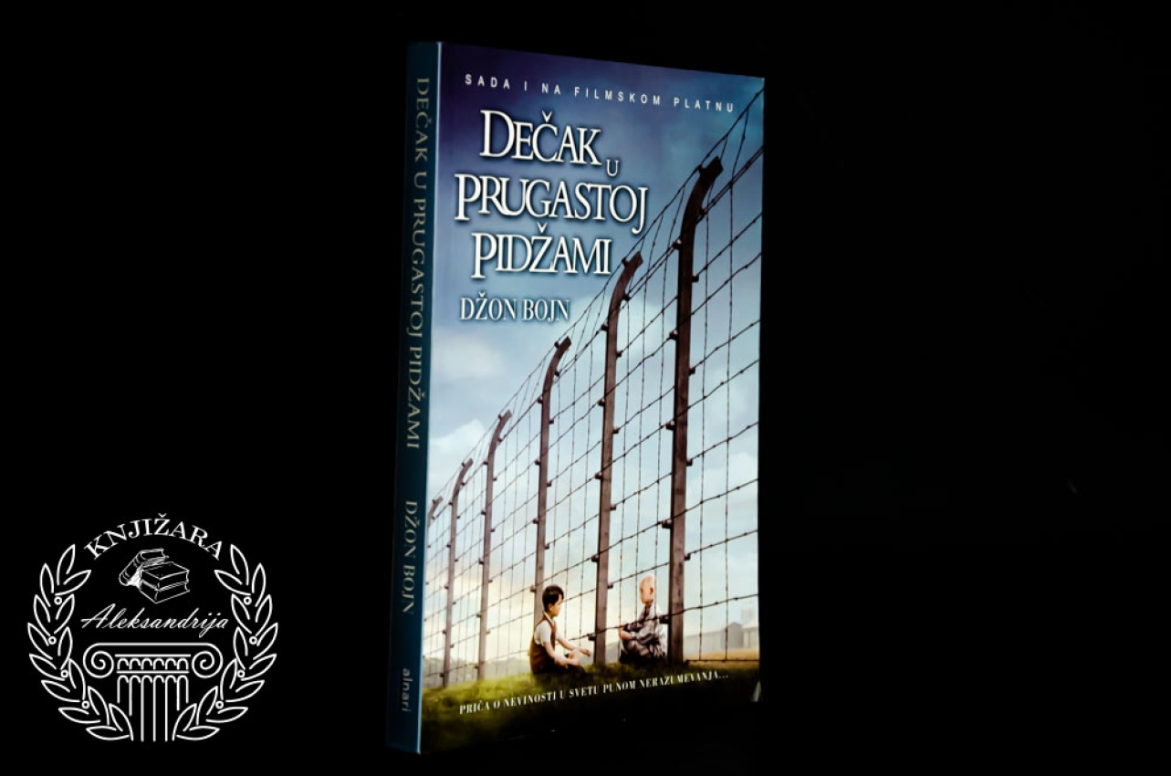 DEČAK U PRUGASTOJ PIDŽAMI - Džon Bojn 