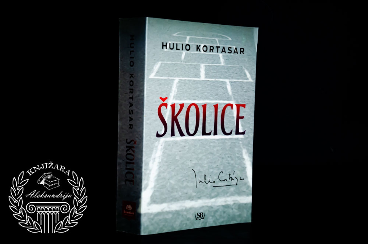 ŠKOLICE - Hulio Kortasar 